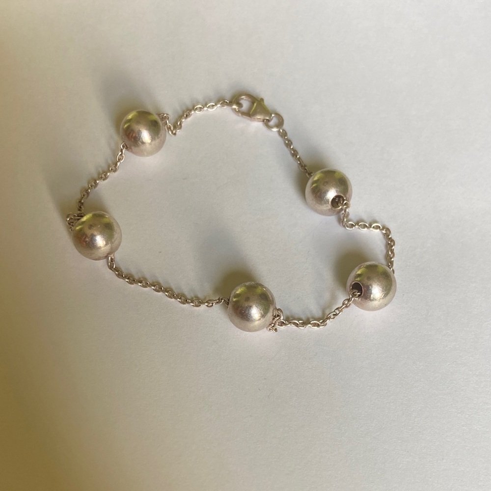 Elegant Silver Beaded Bracelet